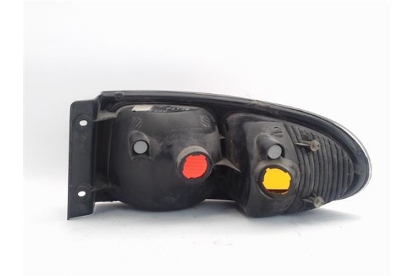 Recambio de piloto trasero izquierdo para daewoo lanos referencia OEM IAM 305895L  