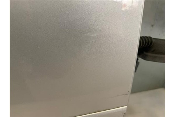Recambio de puerta trasero derecha para audi a2 (8z) 1.4 referencia OEM IAM 8Z0833052  