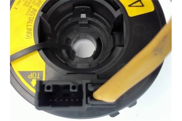 Recambio de anillo airbag para toyota corolla (e12) 2.0 d-4d referencia OEM IAM 10400967830  