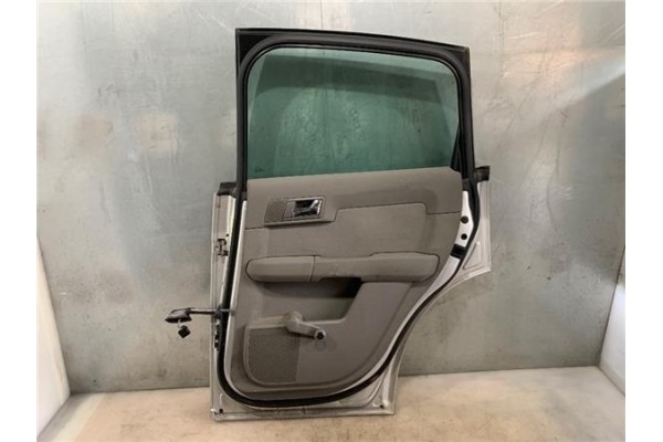 Recambio de puerta trasero derecha para audi a2 (8z) 1.4 referencia OEM IAM 8Z0833052  
