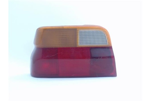 Recambio de piloto trasero izquierdo para ford escort berl./turnier referencia OEM IAM 1630401  