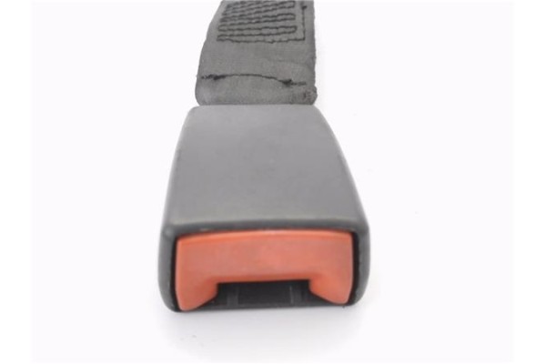 Recambio de anclaje cinturon trasero derecho para fiat ii punto (188) berlina 1.3 jtd classic referencia OEM IAM 735269417 33009
