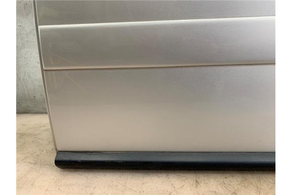 Recambio de puerta trasero izquierda para audi a2 (8z) 1.4 referencia OEM IAM 8Z0833051  