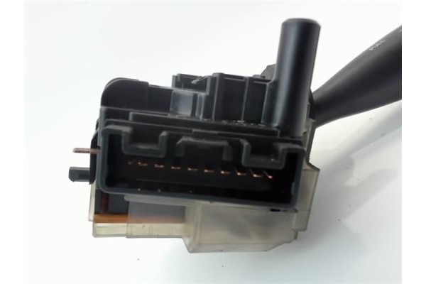 Recambio de mando limpiaparabrisas para toyota corolla (e12) 2.0 d-4d referencia OEM IAM 02290173738L08  