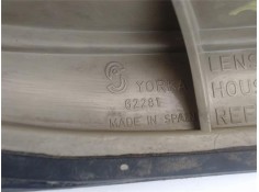 Recambio de piloto trasero derecho para opel zafira a 2.0 dti 16v referencia OEM IAM 62281  