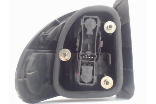 Recambio de piloto trasero izquierdo para renault laguna (b56) referencia OEM IAM   