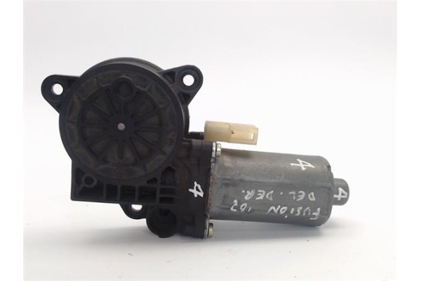 Recambio de elevalunas electrico delantero derecho para ford fusion (cbk) referencia OEM IAM 0130821939  