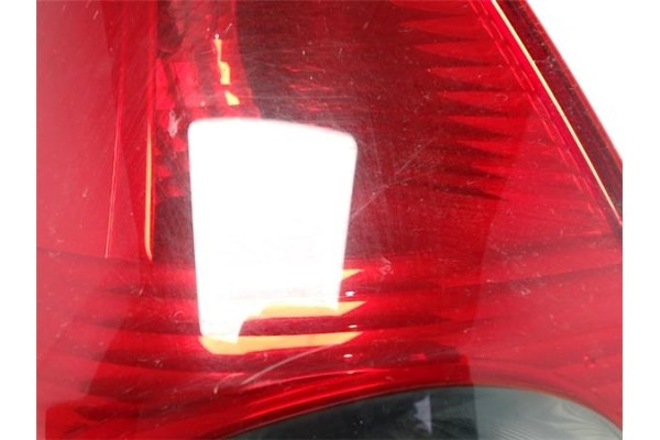 Recambio de piloto trasero izquierdo para renault megane ii grandtour referencia OEM IAM 8200417349 2VP982103 