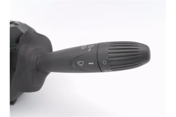 Recambio de mando intermitencia para fiat ii punto (188) berlina 1.3 jtd classic referencia OEM IAM 735400222  