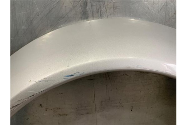 Recambio de moldura aleta trasero derecha para audi a2 (8z) 1.4 referencia OEM IAM 8Z0809412B  