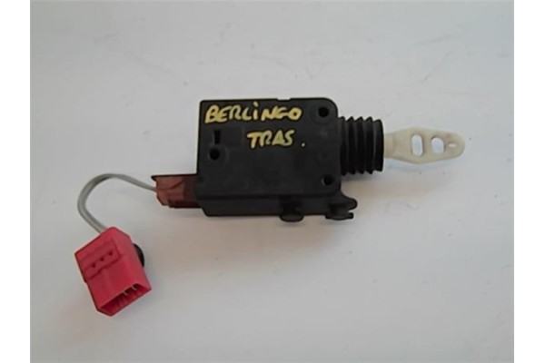 Recambio de cerradura puerta trasero izquierda para citroen berlingo referencia OEM IAM   