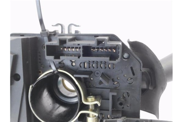 Recambio de mando intermitencia para fiat ii punto (188) berlina 1.3 jtd classic referencia OEM IAM 735400222  