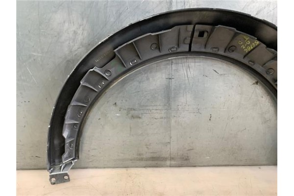 Recambio de moldura aleta trasero derecha para audi a2 (8z) 1.4 referencia OEM IAM 8Z0809412B  