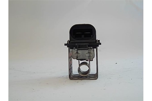 Recambio de regulador ventilador climatizacion para renault clio ii fase i (b/cb0) referencia OEM IAM 81200045082  
