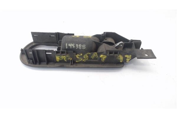 Recambio de manilla int. puerta delantero izquierda para volkswagen passat berlina (3b2) 1.9 tdi referencia OEM IAM 3B2837113J4E