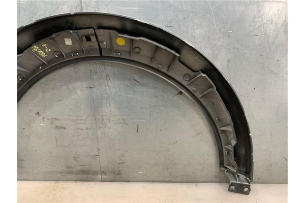 Recambio de moldura aleta trasero izquierda para audi a2 (8z) 1.4 referencia OEM IAM 8Z0809411B  