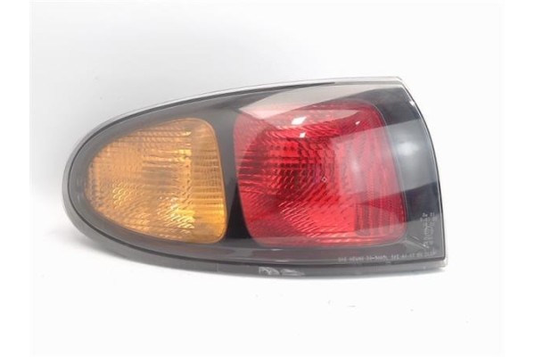 Recambio de piloto trasero izquierdo para daewoo lanos referencia OEM IAM 305895L  