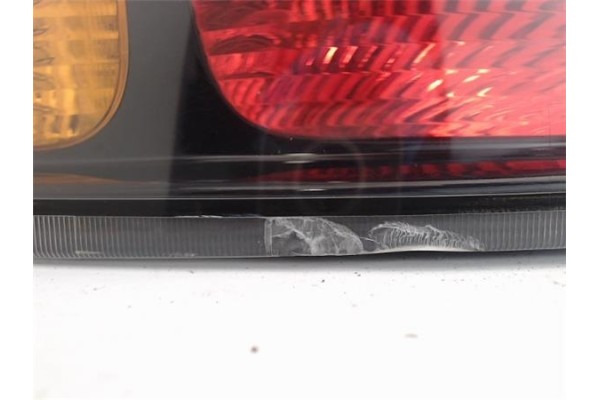 Recambio de piloto trasero izquierdo para daewoo lanos referencia OEM IAM 305895L  