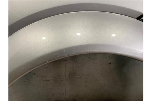 Recambio de aleta delantero derecha para audi a2 (8z) 1.4 referencia OEM IAM 8Z0821106CGRU  
