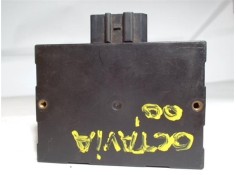 Recambio de centralita cierre para skoda octavia berlina (1u2) 1.9 collection referencia OEM IAM 1J0959799Q 5DK00795150 