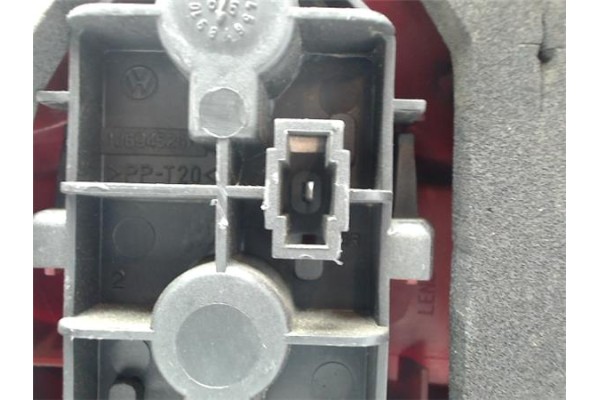 Recambio de piloto trasero izquierdo para volkswagen golf iv berlina (1j1) referencia OEM IAM 1J6945095Q  1J6945111Q , AUDI | 1J