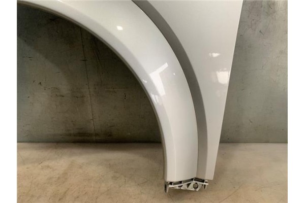 Recambio de aleta delantero izquierda para audi a2 (8z) 1.4 referencia OEM IAM 8Z0821105CGRU  