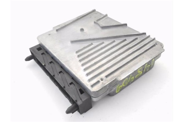 Recambio de centralita para volvo s80 berlina 2.4 referencia OEM IAM MB0797008781 09496504A 