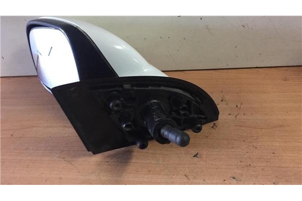 Recambio de retrovisor izquierdo para peugeot 307 (s1) 2.0 xsi referencia OEM IAM 96347725XT  