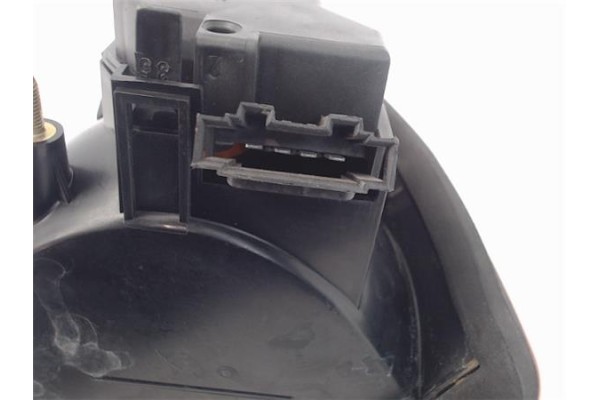 Recambio de piloto trasero izquierdo para seat toledo (1l) referencia OEM IAM 1L0945111F  
