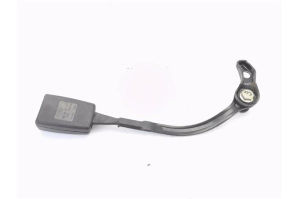 Recambio de anclaje cinturon delantero derecho para volkswagen passat variant (3b6) 1.9 básico referencia OEM IAM 3B0858472J  
