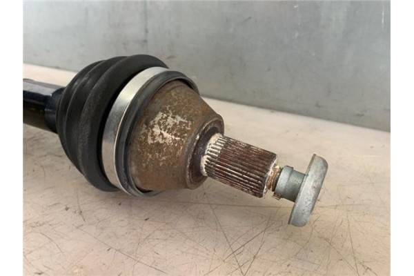 Recambio de palier delantero derecho para audi a2 (8z) 1.4 referencia OEM IAM 6Q0407272DR  
