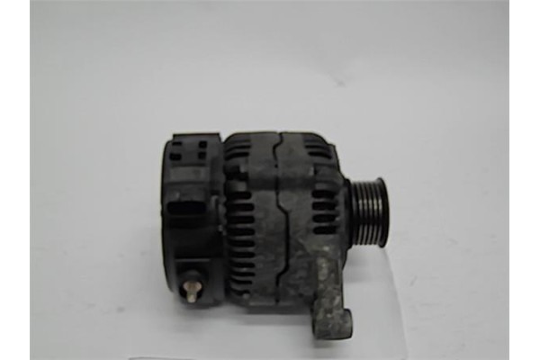 Recambio de alternador para nissan micra (k11) 1.3 i 16v referencia OEM IAM 2310054B61  