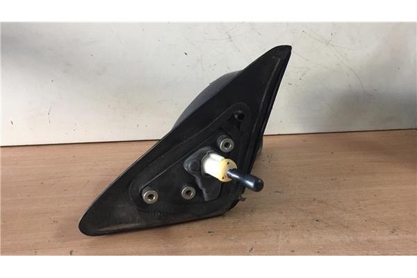 Recambio de retrovisor derecho para nissan sunny (b11) 1.6 gl diesel traveller referencia OEM IAM   