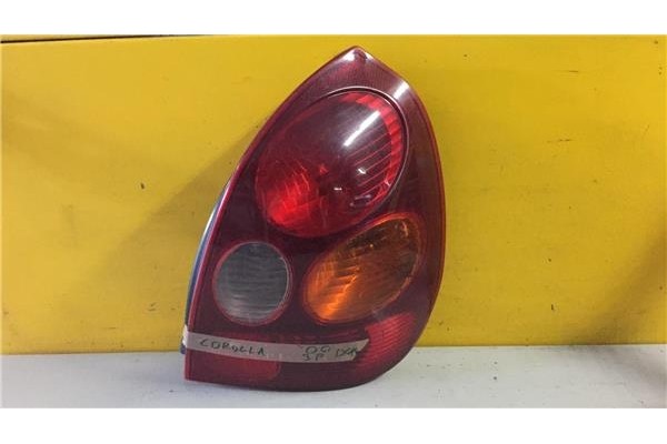 Recambio de piloto trasero derecho para toyota corolla (e11) 1.9 d linea terra (3-ptas.) referencia OEM IAM E139156R  