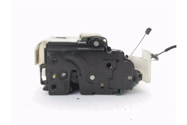 Recambio de cierre electromagnetico delantero izquierdo para volkswagen passat variant (3b6) 1.9 básico referencia OEM IAM 3B183