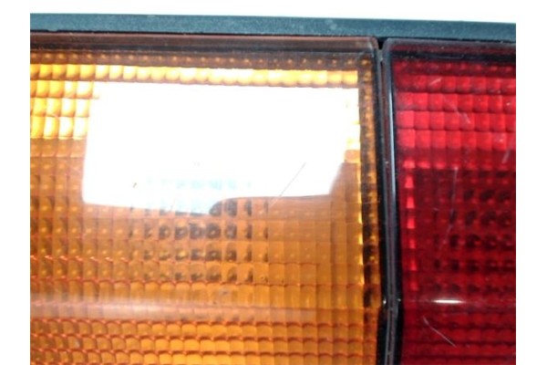 Recambio de piloto trasero izquierdo para renault express referencia OEM IAM 7701031915  