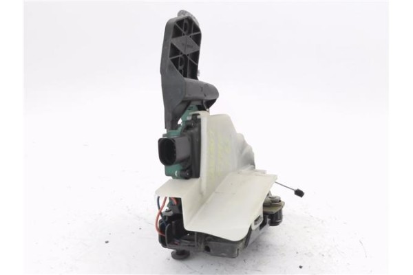 Recambio de cierre electromagnetico trasero izquierdo para volkswagen passat variant (3b6) 1.9 básico referencia OEM IAM 3B48390