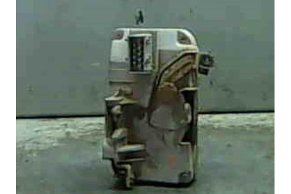 Recambio de cierre electromagnetico delantero izquierdo para peugeot 206 1.9 d referencia OEM IAM 9135H3  