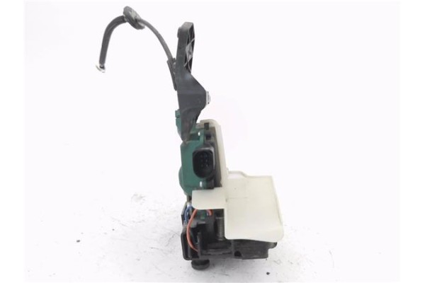 Recambio de cierre electromagnetico trasero izquierdo para volkswagen passat variant (3b6) 1.9 básico referencia OEM IAM 3B48390