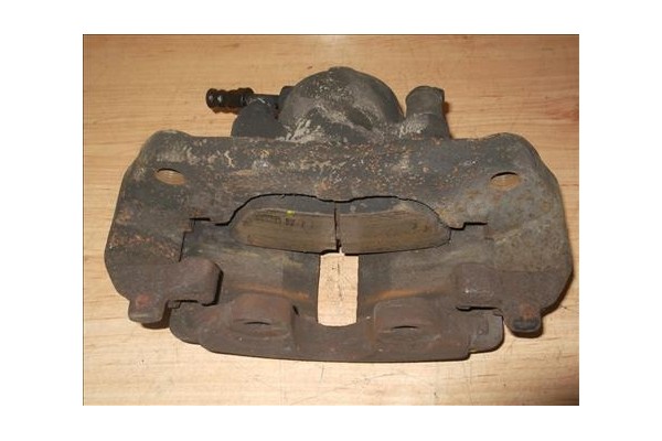 Recambio de pinza freno delantero derecha para mercedes-benz sprinter 2-t furgón (901, 902) 211 cdi referencia OEM IAM   