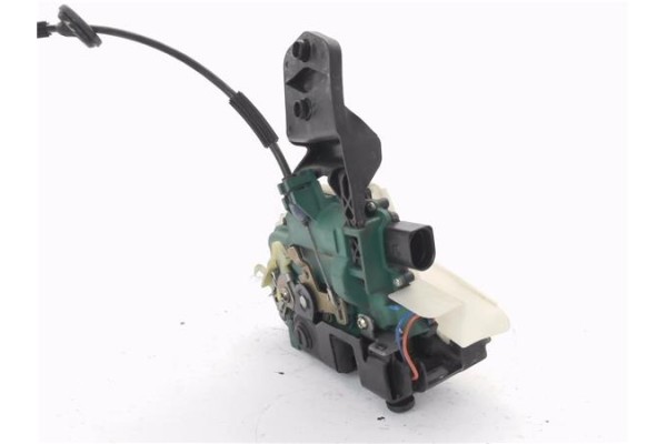 Recambio de cierre electromagnetico trasero izquierdo para volkswagen passat variant (3b6) 1.9 básico referencia OEM IAM 3B48390
