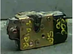 CIERRE ELECTROMAGNETICO TRASERO DERECHO 913887 