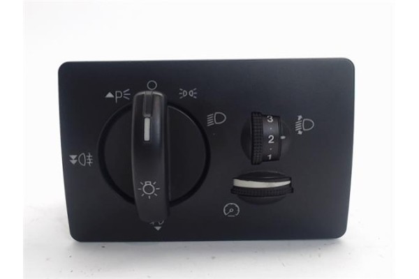 Recambio de mando de luces para ford focus berlina (cap) referencia OEM IAM 4M5T13A024AA  