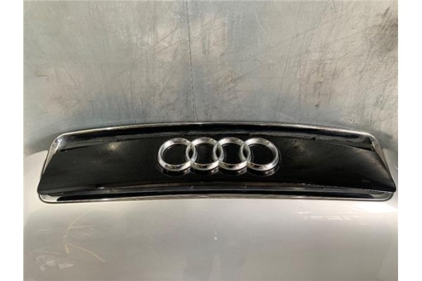 Recambio de capo para audi a2 (8z) 1.4 referencia OEM IAM 8Z0823029C  