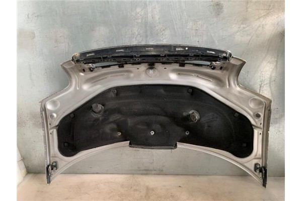 Recambio de capo para audi a2 (8z) 1.4 referencia OEM IAM 8Z0823029C  