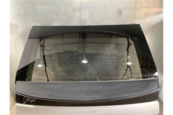 Recambio de porton trasero para audi a2 (8z) 1.4 referencia OEM IAM 8Z0827023C  