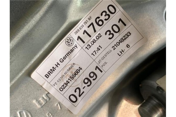 Recambio de elevalunas electrico trasero izquierdo para volkswagen passat variant (3b6) 1.9 básico referencia OEM IAM 3B9839655C