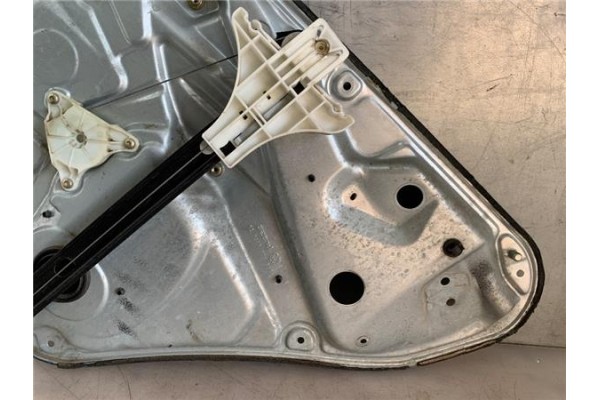 Recambio de elevalunas electrico trasero izquierdo para volkswagen passat variant (3b6) 1.9 básico referencia OEM IAM 3B9839655C