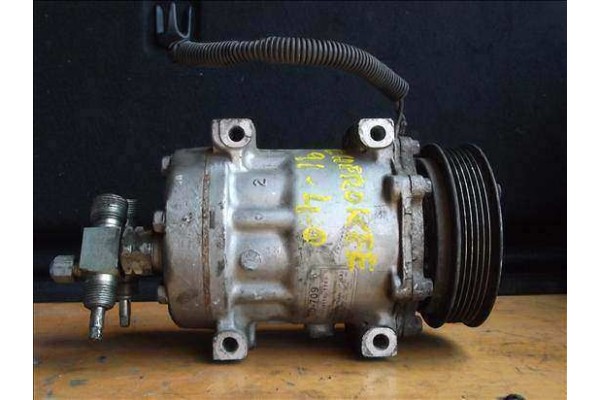 Recambio de compresor aire acond. para jeep cherokee (xj) 4.0 referencia OEM IAM 0785604170U SD709 7701 