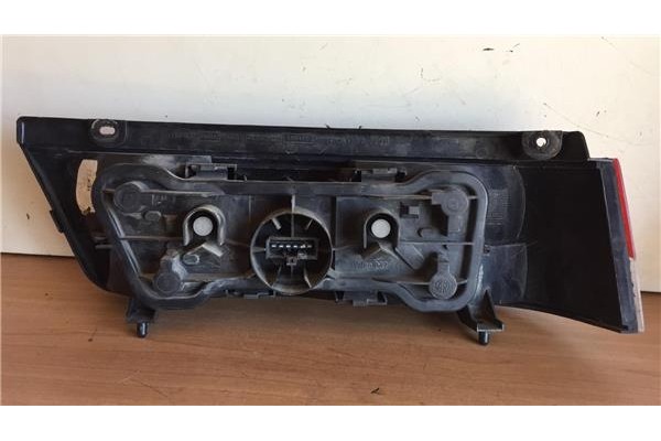 Recambio de piloto trasero izquierdo para suzuki swift berlina (sf/ma) 1.3 gls (3-ptas.) referencia OEM IAM TD20X 2326 
